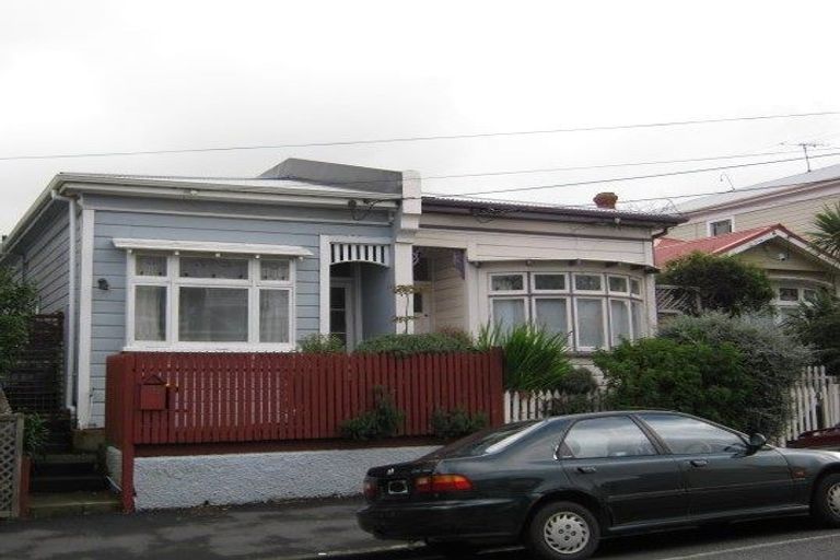 Photo of property in 170 Tasman Street, Mount Cook, Wellington, 6021