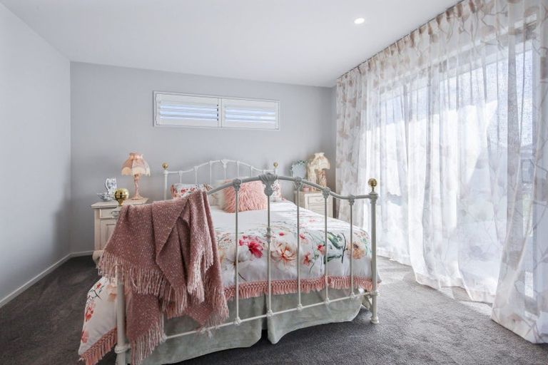 Photo of property in 4 Marcoola Drive, Rolleston, 7614