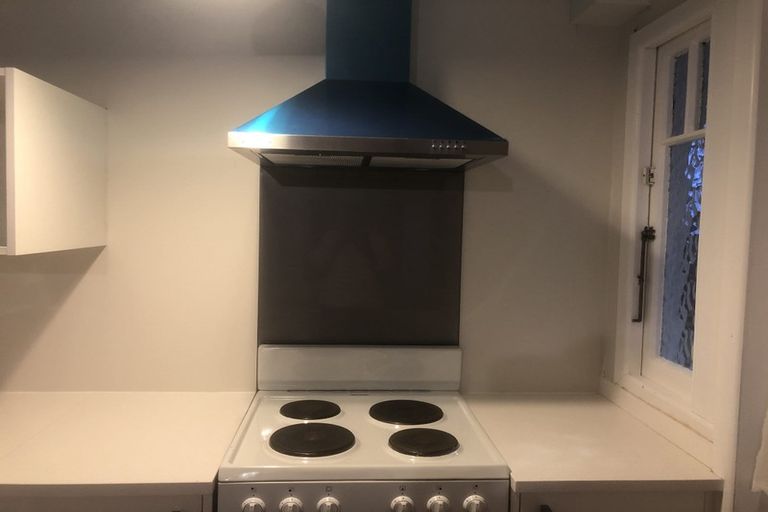 Photo of property in 56 Old Wairoa Road, Papakura, 2110