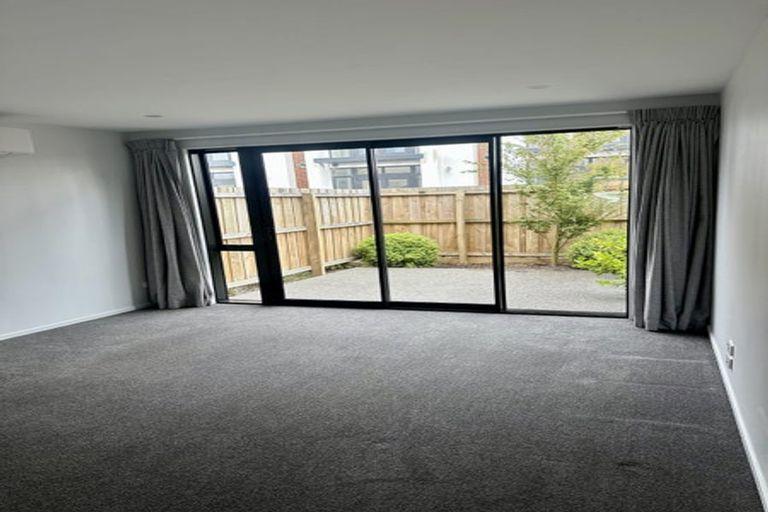Photo of property in 8/258 Armagh Street, Christchurch Central, Christchurch, 8011