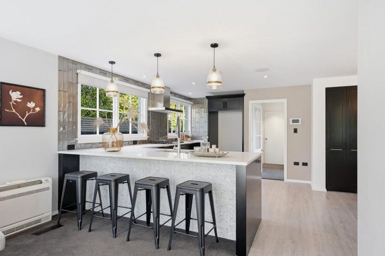 Photo of property in 96 Glandovey Road, Fendalton, Christchurch, 8052