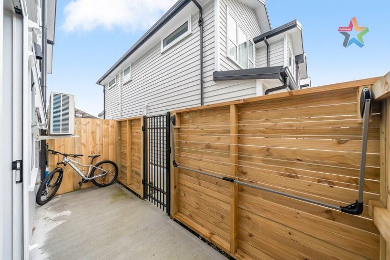 Photo of property in 3/41 Main Road, Wainuiomata, Lower Hutt, 5014