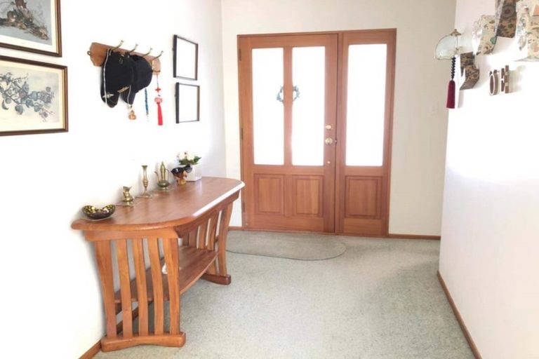 Photo of property in 9 Calvert Place, Cambridge, 3434