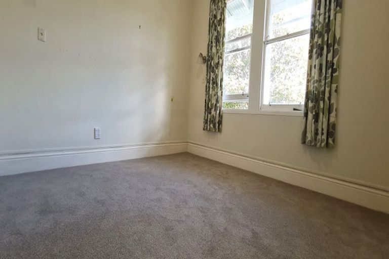 Photo of property in 111 Hamilton Road, Hataitai, Wellington, 6021