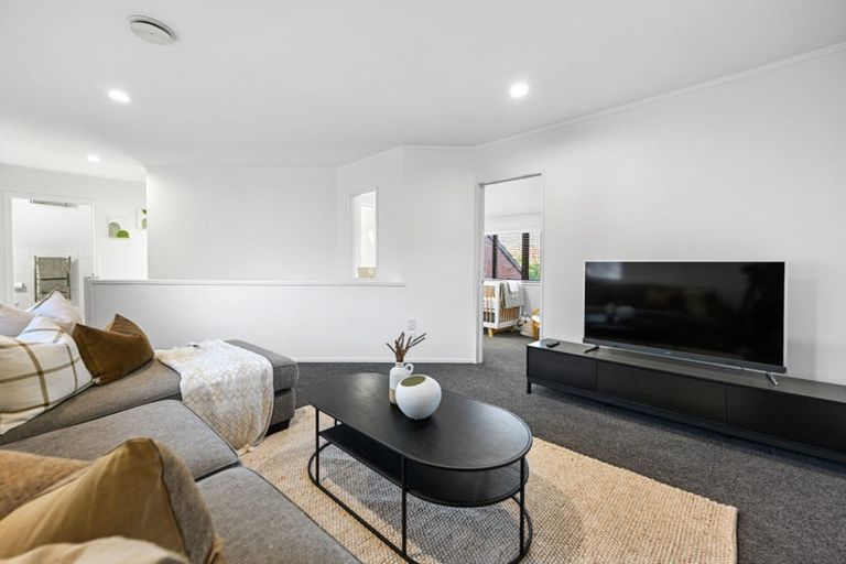 Photo of property in 27 Delamare Road, St Andrews, Hamilton, 3200