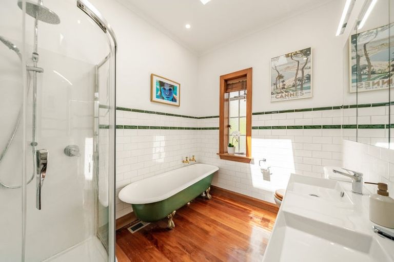 Photo of property in 35a Whitemans Road, Silverstream, Upper Hutt, 5019