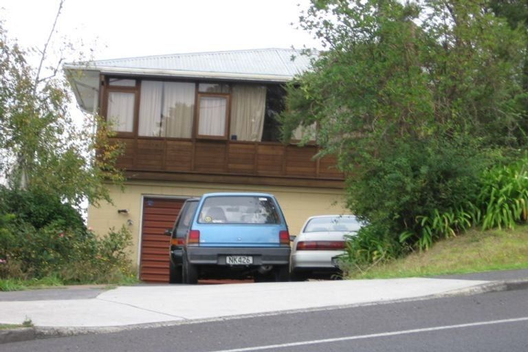 Photo of property in 2 Stanley Road, Glenfield, Auckland, 0629