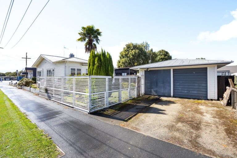 Photo of property in 1 Livingstone Avenue, Nawton, Hamilton, 3200