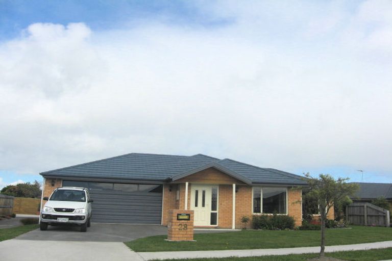 Photo of property in 28 Hilton Place, Blenheim, 7201