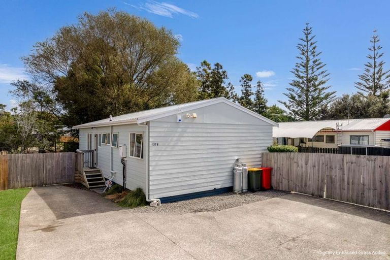Photo of property in 2/137 Awaroa Road, Helensville, 0800