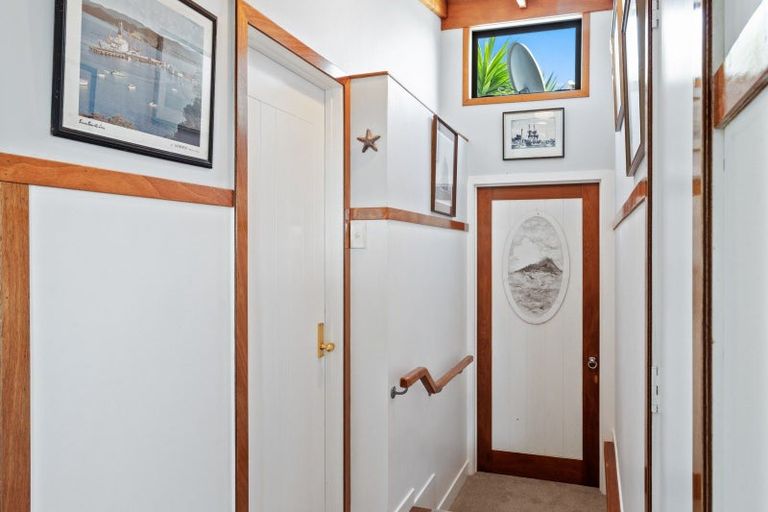 Photo of property in 20 Franklin Street, Opua, 0200