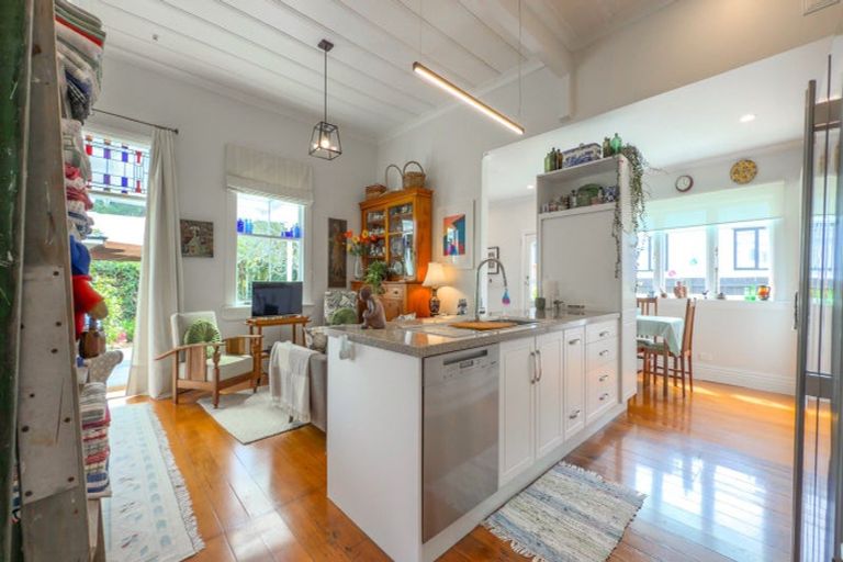 Photo of property in 114 Tararu Road, Thames, 3500