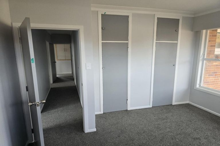 Photo of property in 70 Clevedon Road, Papakura, 2110