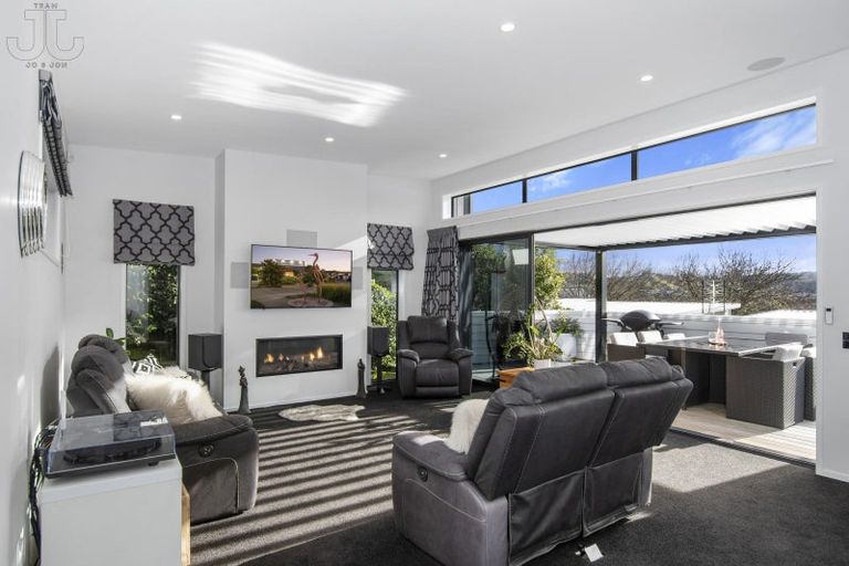 Photo of property in 133 Lakes Boulevard, Pyes Pa, Tauranga, 3112