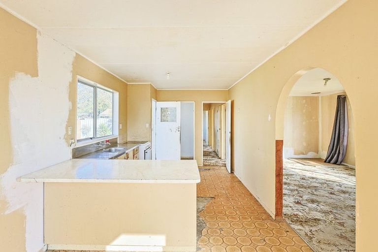 Photo of property in 25 Burton Crescent, Flaxmere, Hastings, 4120