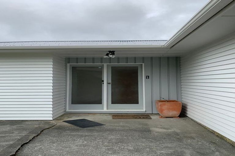 Photo of property in 16 Angell Street, Johnsonville, Wellington, 6037