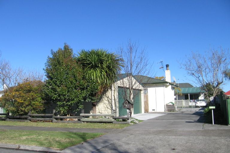 Photo of property in 819 Clive Street, Akina, Hastings, 4122