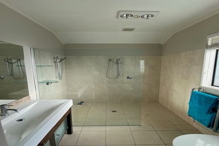 Photo of property in 52 Merriman Place, Pyes Pa, Tauranga, 3112