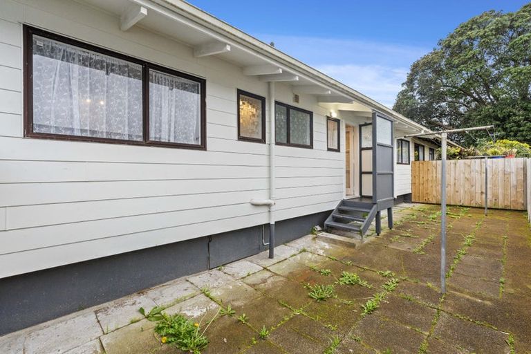 Photo of property in 2/56 Henwood Road, Mangere East, Auckland, 2024