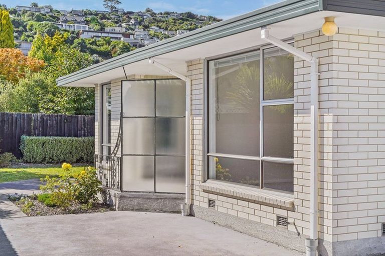 Photo of property in 2/8 Palatine Terrace, Huntsbury, Christchurch, 8022