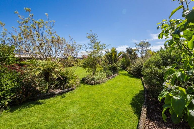 Photo of property in 17 Matai Street, Waikanae, 5036