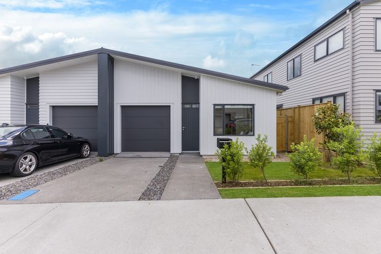 Photo of property in 48 Exmoor Road, Karaka, Papakura, 2113