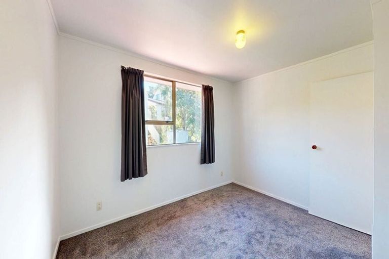 Photo of property in 3 Makatote Grove, Churton Park, Wellington, 6037