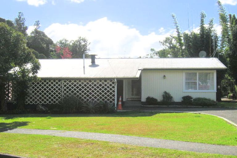 Photo of property in 22 Ranfurly Place, Te Kamo, Whangarei, 0112