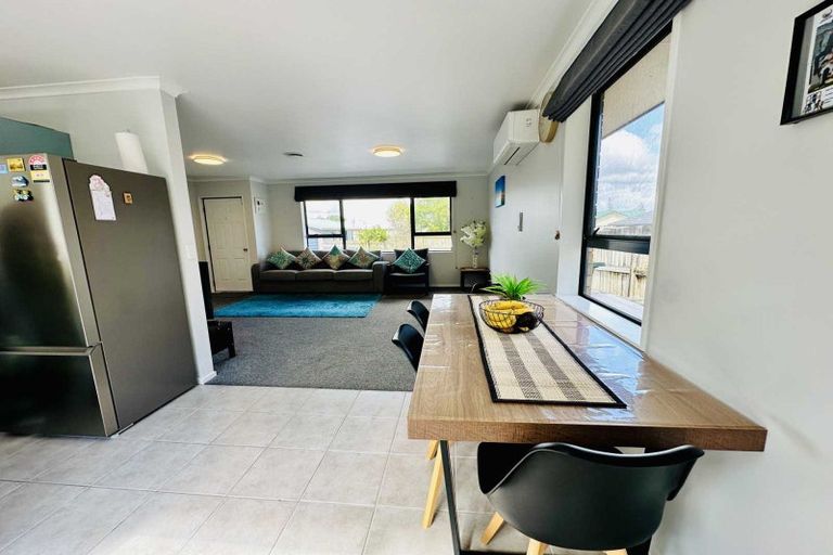 Photo of property in 3a Lloyd Drive, Nawton, Hamilton, 3200