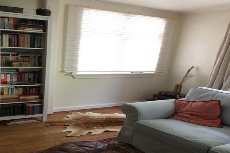 Photo of property in 607 Victoria Street, Parkvale, Hastings, 4122