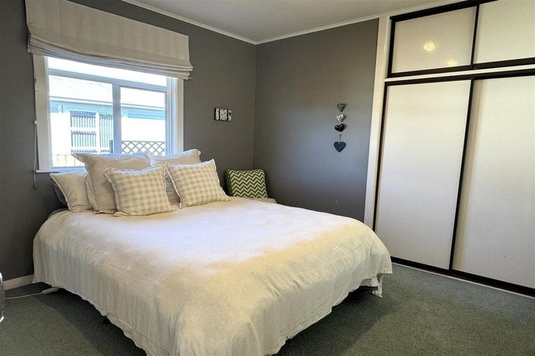 Photo of property in 74 Marlborough Street, Greymouth, 7805