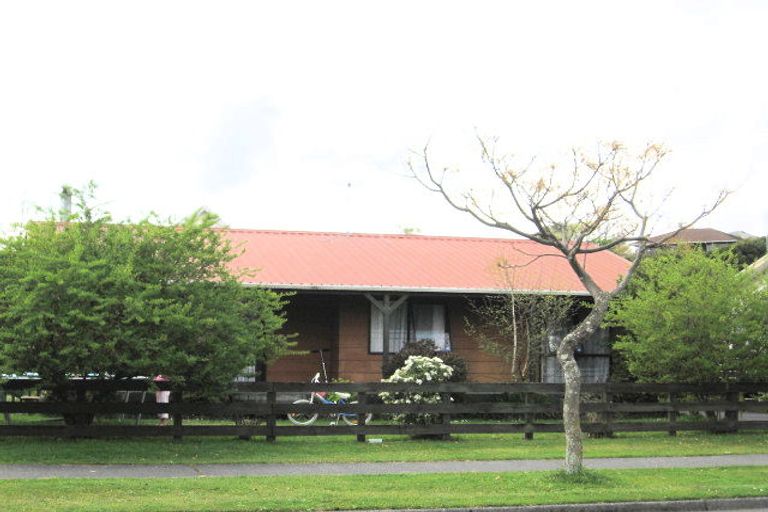 Photo of property in 42b Aquarius Drive, Kawaha Point, Rotorua, 3010