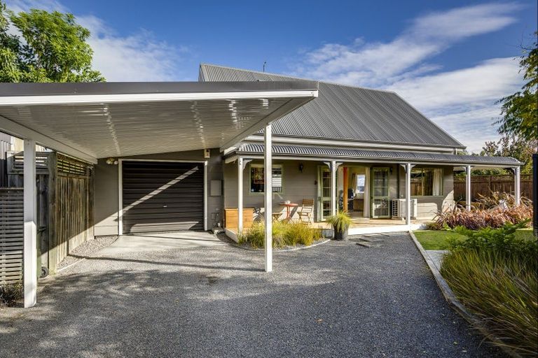 Photo of property in 205b Grove Road, Mayfair, Hastings, 4122