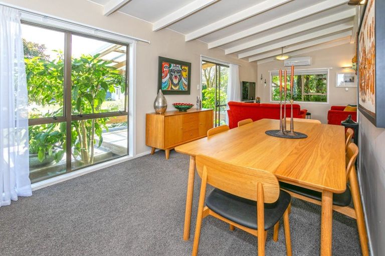 Photo of property in 225 Moana Anu Anu Avenue, Whangamata, 3620