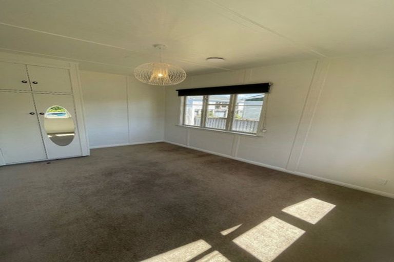 Photo of property in 3 Pembroke Road, Stratford, 4332