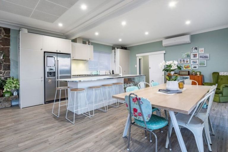 Photo of property in 131 Ngatai Road, Otumoetai, Tauranga, 3110