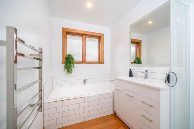 Photo of property in 4 Colac Street, Avondale, Christchurch, 8061