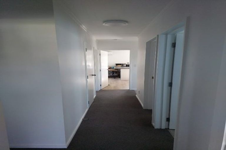 Photo of property in 46 Linwood Drive, Paraparaumu, 5032