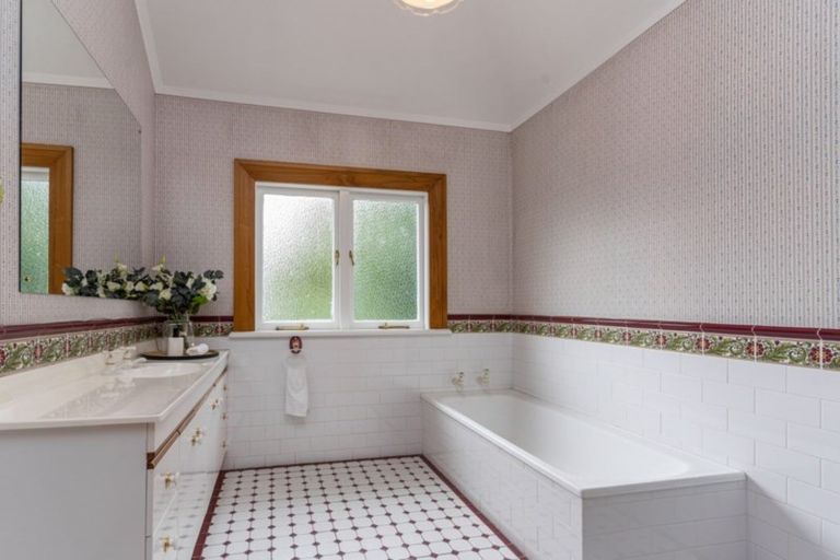 Photo of property in 27 Essex Street, Masterton, 5810