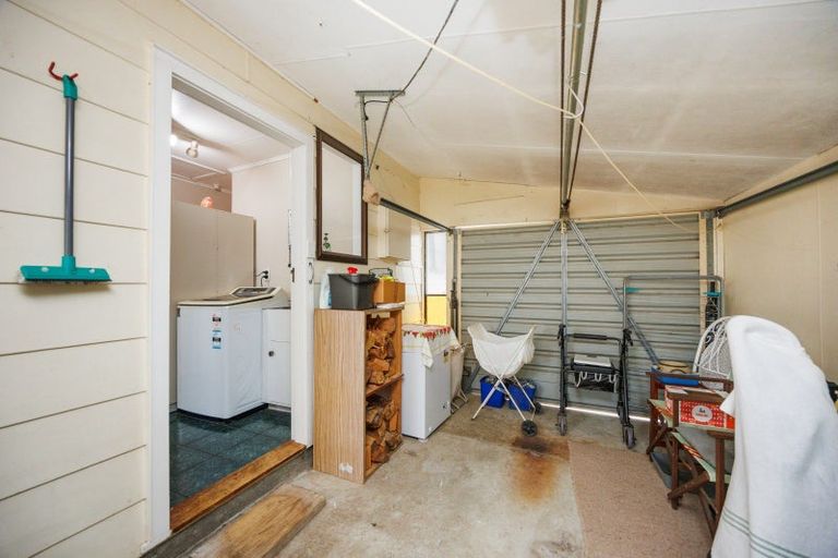 Photo of property in 15 Wild Street, Feilding, 4702