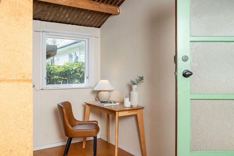 Photo of property in 12 Bethune Street, Featherston, 5710