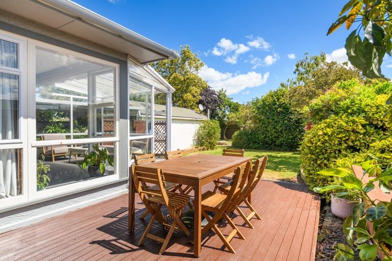 Photo of property in 26 Rangitira Avenue, Palmerston North, 4414