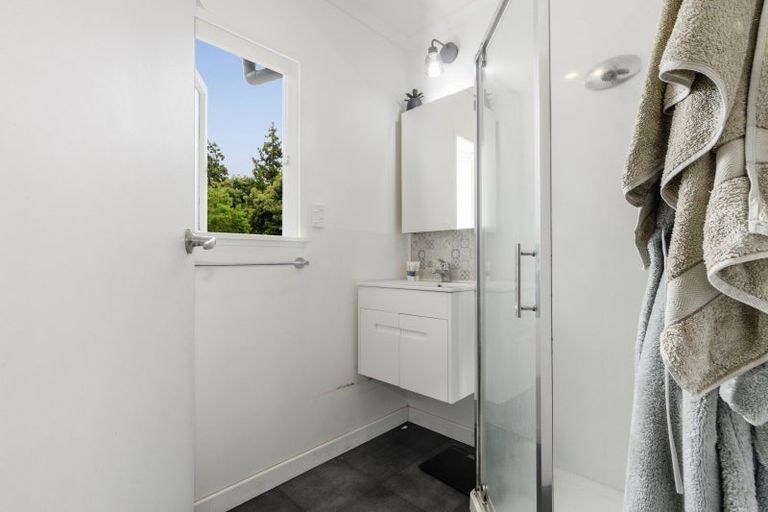 Photo of property in 16 Malyon Street, Te Puke, 3119