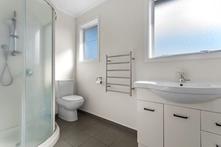 Photo of property in 41 College Road, Edgecumbe, 3120