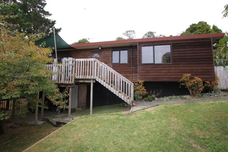 Photo of property in 90c Rosier Road, Glen Eden, Auckland, 0602