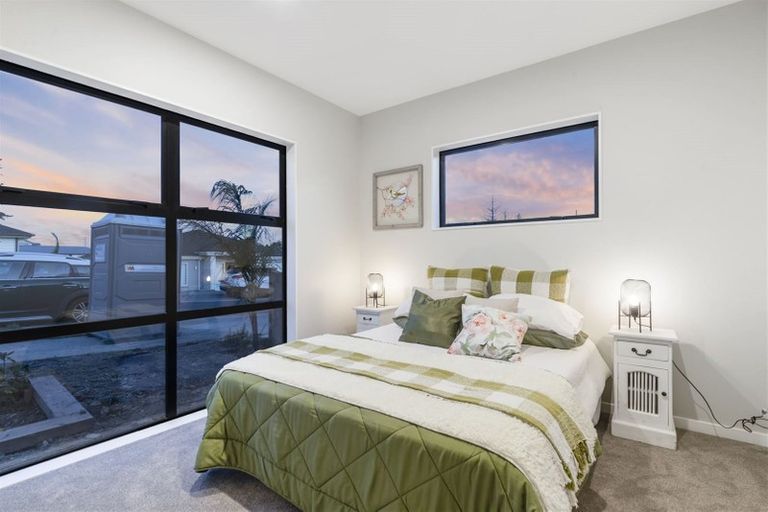 Photo of property in 9 Balthazar Road, Kumeu, 0810