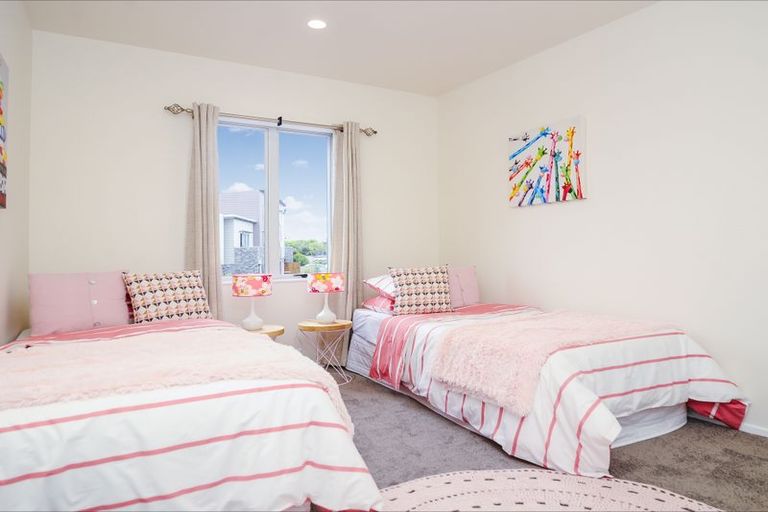 Photo of property in 43 Albionvale Road, Glen Eden, Auckland, 0602