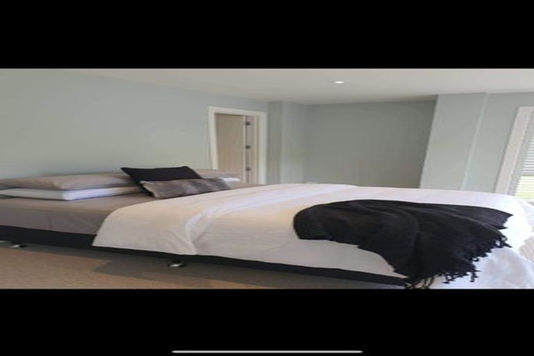 Photo of property in 22b Churchill Drive, Taradale, Napier, 4112