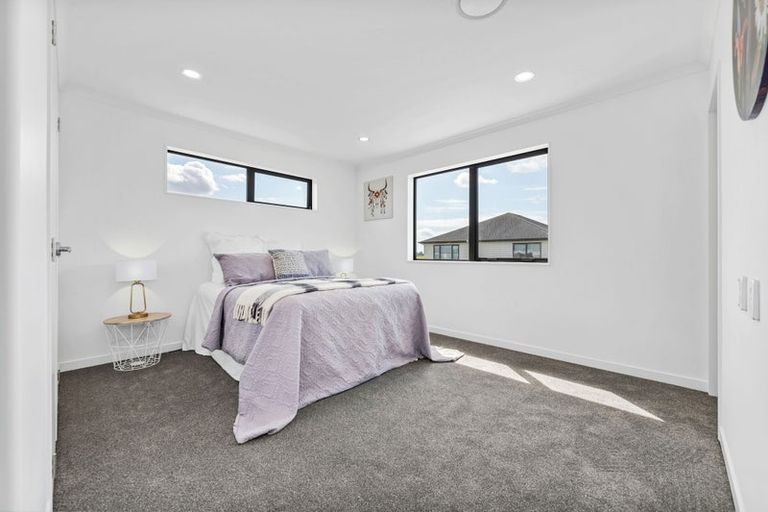 Photo of property in 73 Hughs Way, Flat Bush, Auckland, 2019