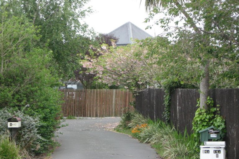 Photo of property in 14c Kruse Place, Redwood, Christchurch, 8051